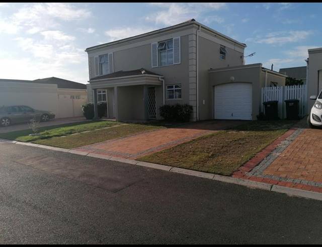 2 BEDROOM PROPERTY TO RENT IN ROYAL ASCOT